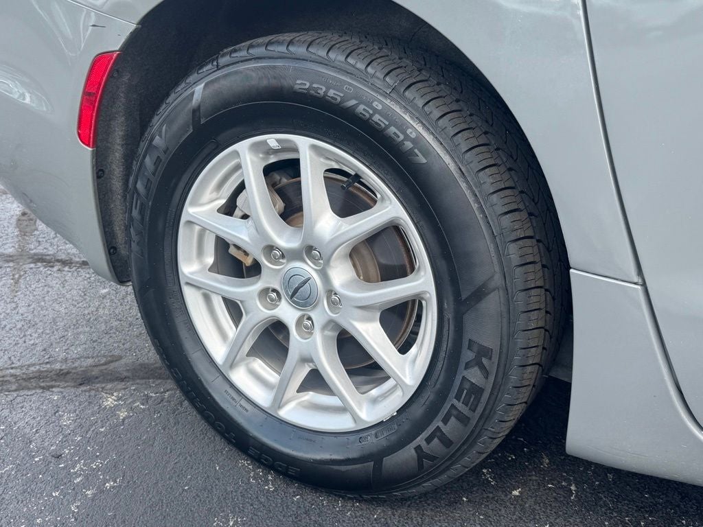 2025 Chrysler Pacifica Select