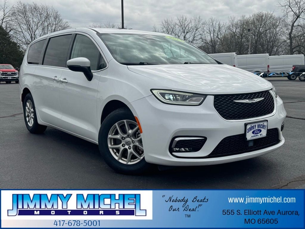 2023 Chrysler Pacifica Touring L