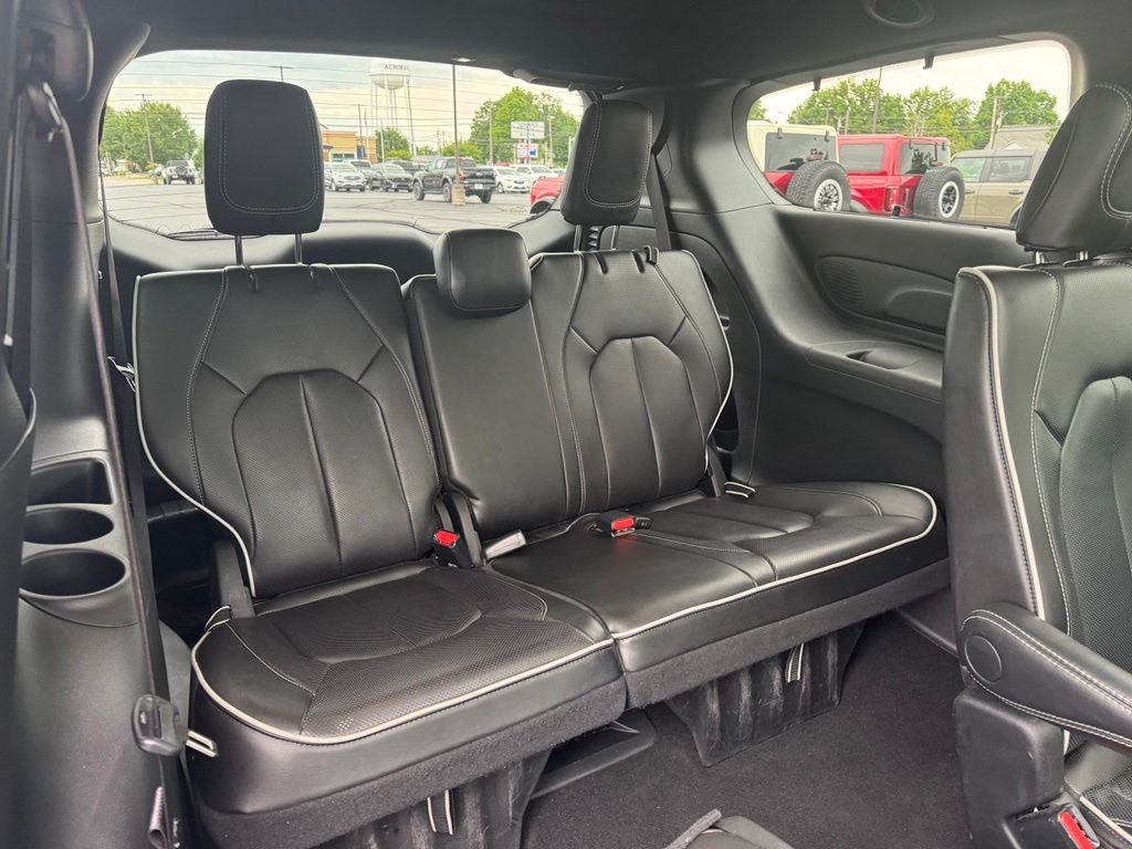2025 Chrysler Pacifica Limited