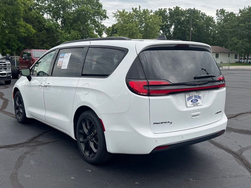 2025 Chrysler Pacifica Limited