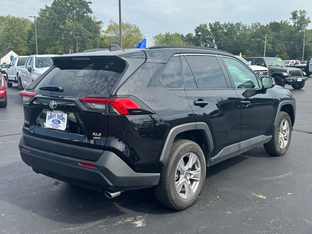 2025 Toyota RAV4 XLE