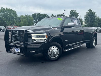 2022 RAM 3500 Laramie