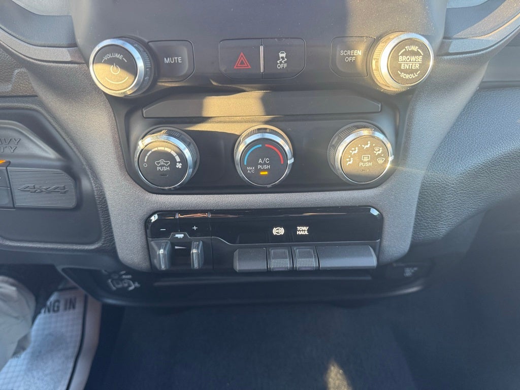 2024 RAM 3500 Tradesman DRW