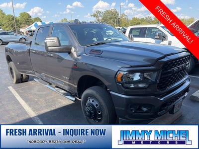2024 RAM 3500 Big Horn NIGHT EDITION DUALLY