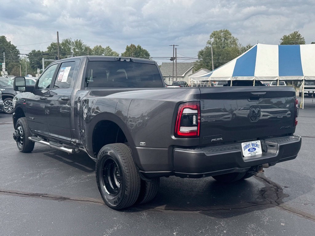 2024 RAM 3500 Big Horn NIGHT EDITION DUALLY