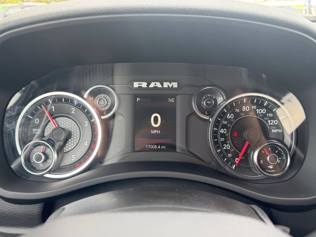2024 RAM 3500 Big Horn NIGHT EDITION DUALLY