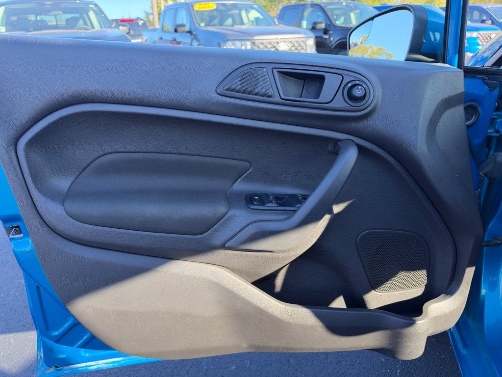 2017 Ford Fiesta SE