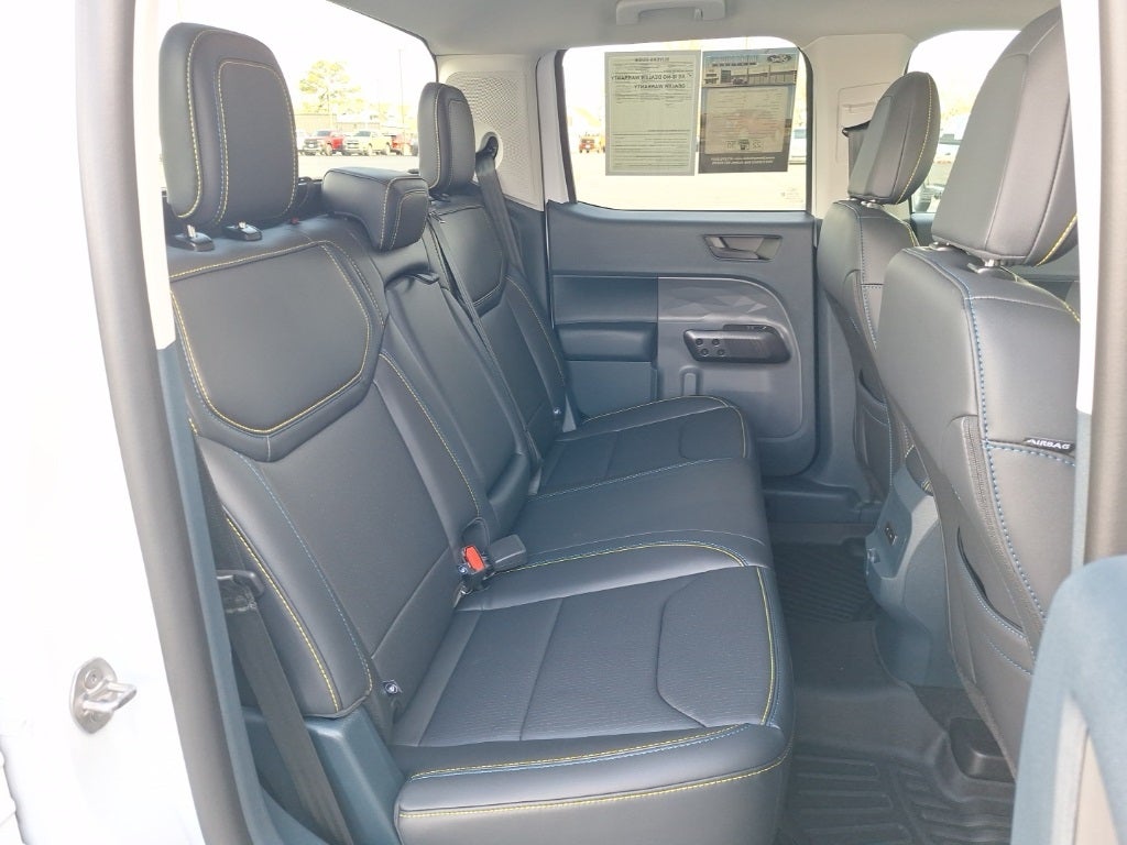 2025 Ford Maverick Lobo Standard