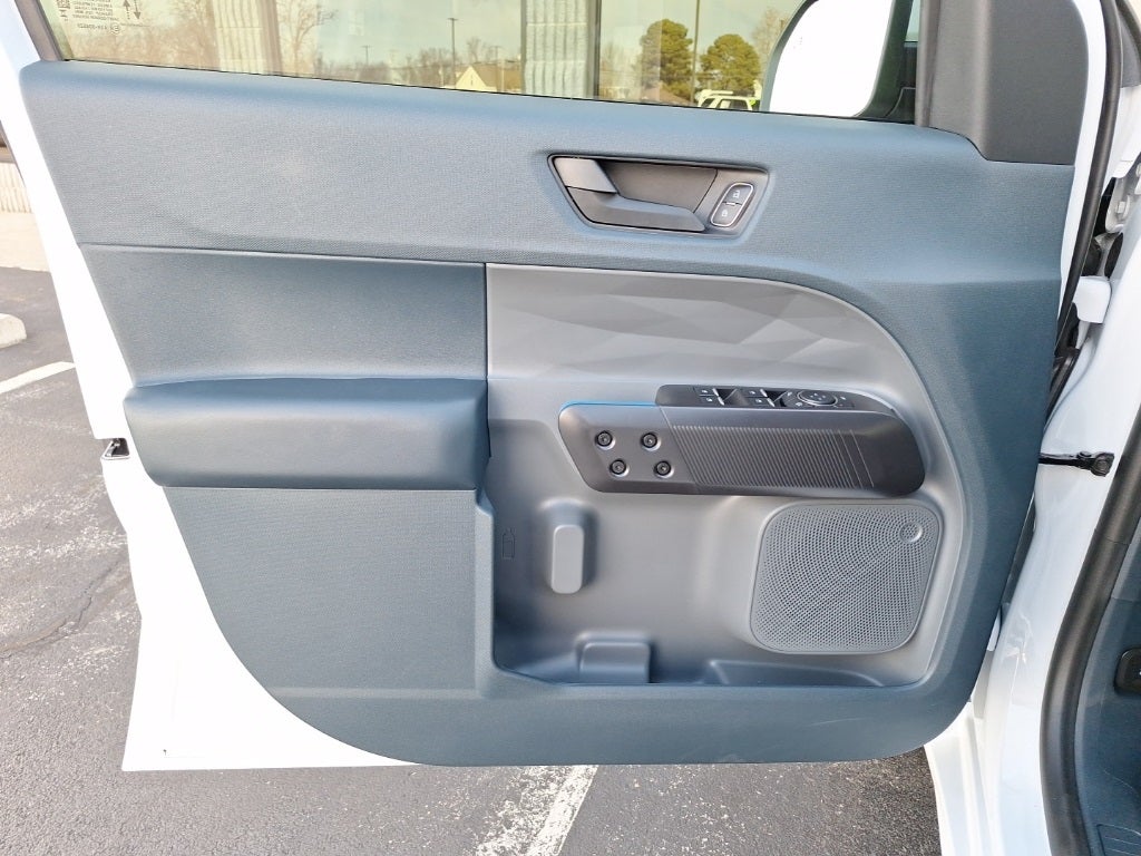 2025 Ford Maverick Lobo Standard