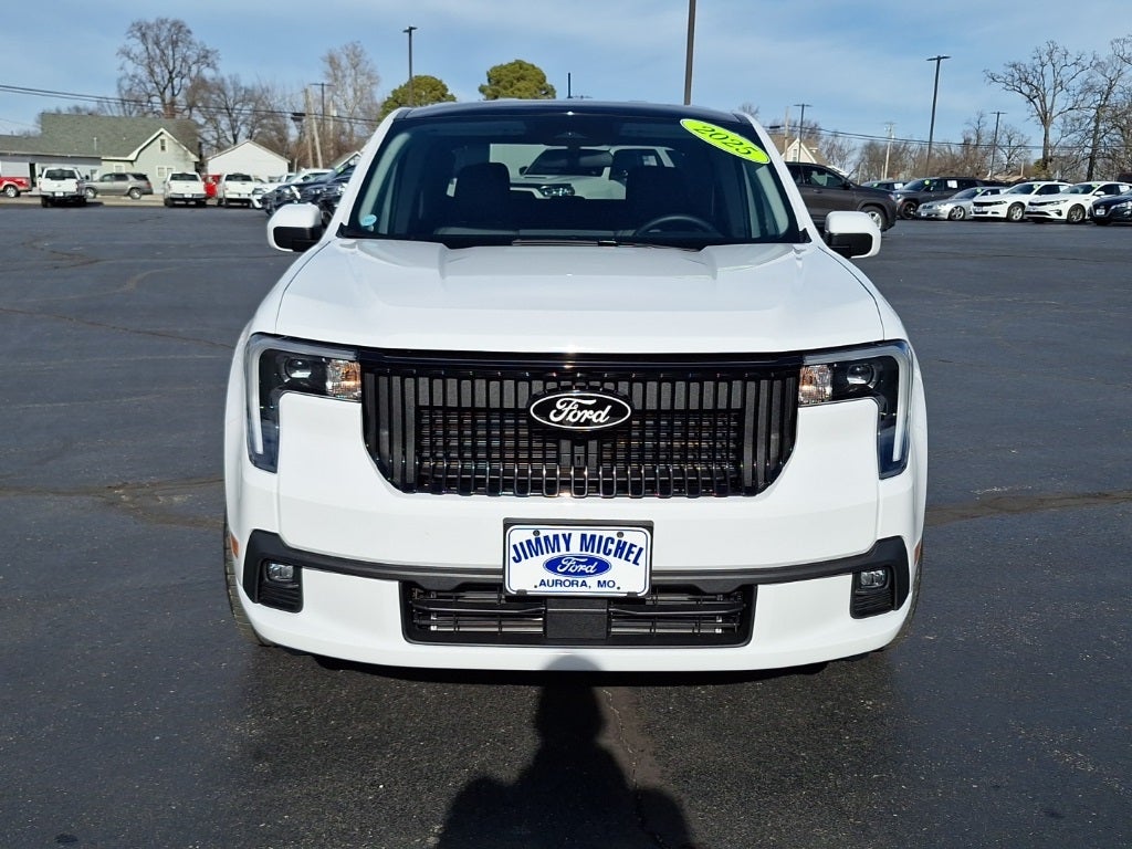 2025 Ford Maverick Lobo Standard