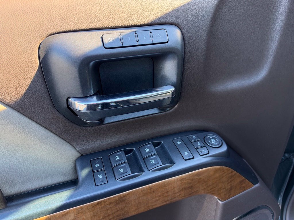 2017 Chevrolet Silverado 1500 LTZ 1LZ
