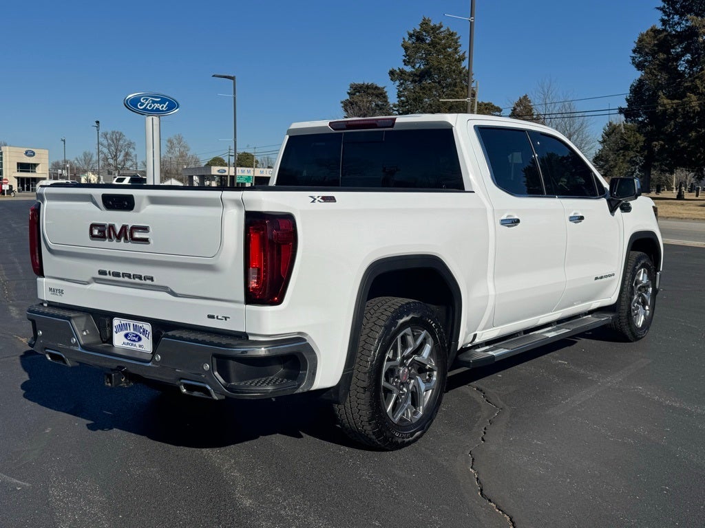 2025 GMC Sierra 1500 SLT