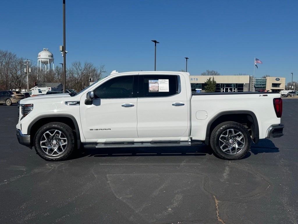 2025 GMC Sierra 1500 SLT
