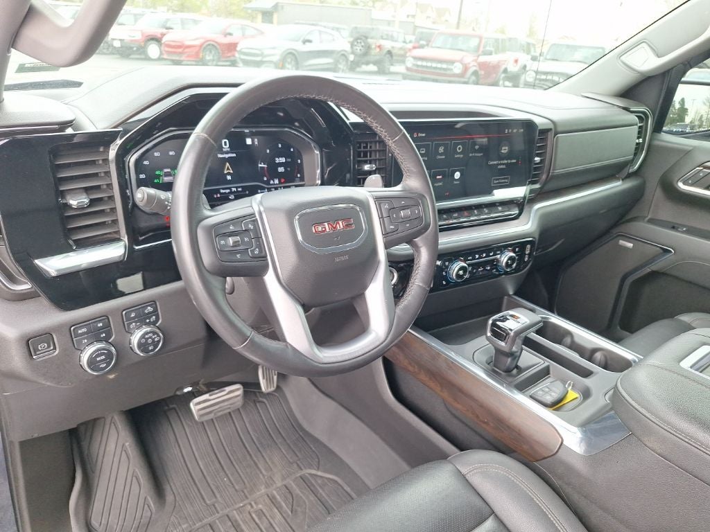 2022 GMC Sierra 1500 SLT
