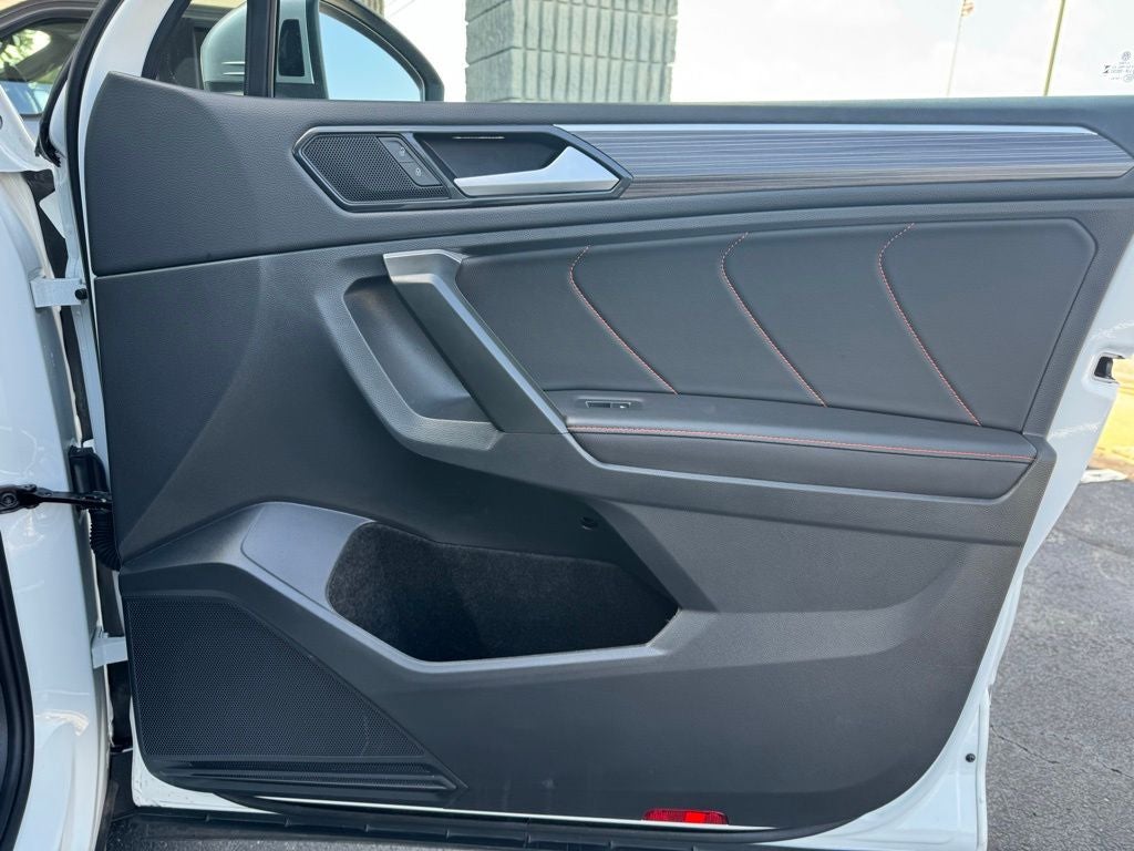 2024 Volkswagen Tiguan 2.0T Wolfsburg Edition