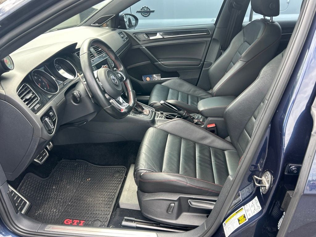 2016 Volkswagen Golf GTI SE