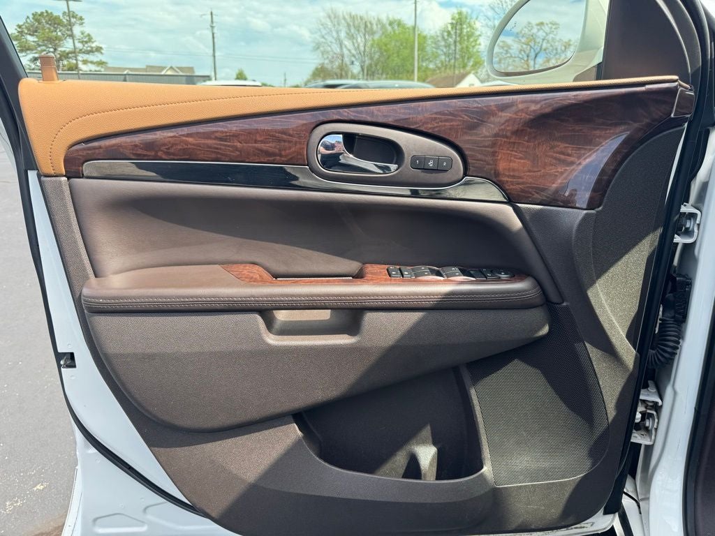 Used 2014 Buick Enclave Leather with VIN 5GAKRBKD1EJ276829 for sale in Aurora, MO