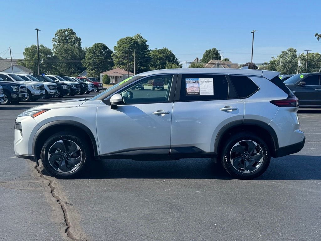 2025 Nissan Rogue SV