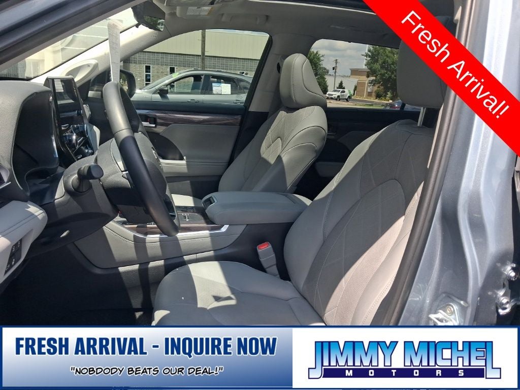2024 Toyota Highlander Platinum