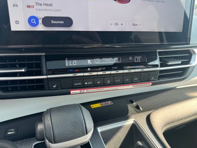 2026 Toyota Sienna XLE 8 Passenger