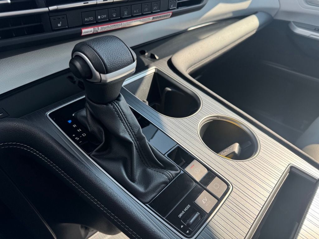2026 Toyota Sienna XLE 8 Passenger