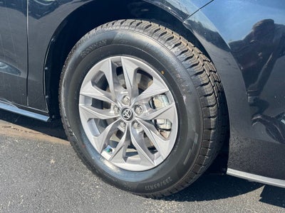2026 Toyota Sienna XLE 8 Passenger