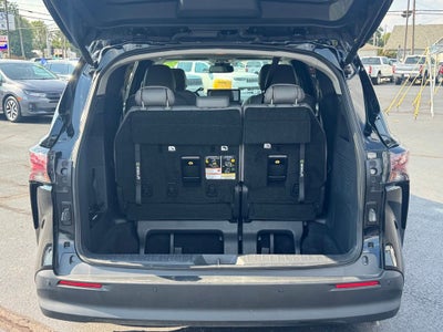 2026 Toyota Sienna XLE 8 Passenger