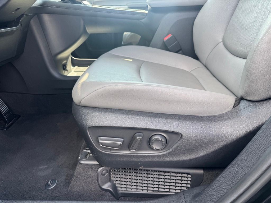 2026 Toyota Sienna XLE 8 Passenger