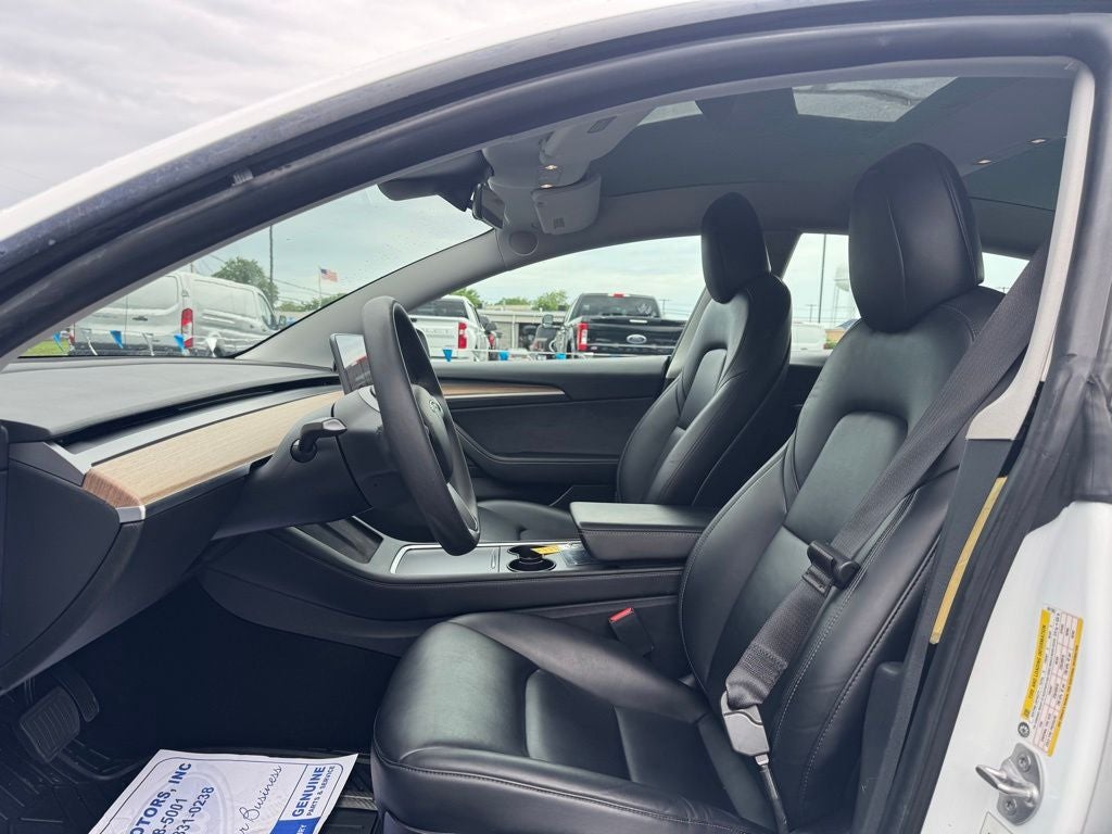 2021 Tesla Model 3 Standard Range Plus