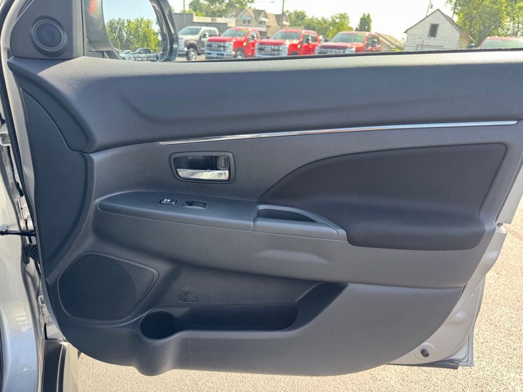 2025 Mitsubishi Outlander Sport 2.0 SE
