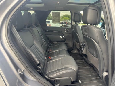 2024 Land Rover Discovery S